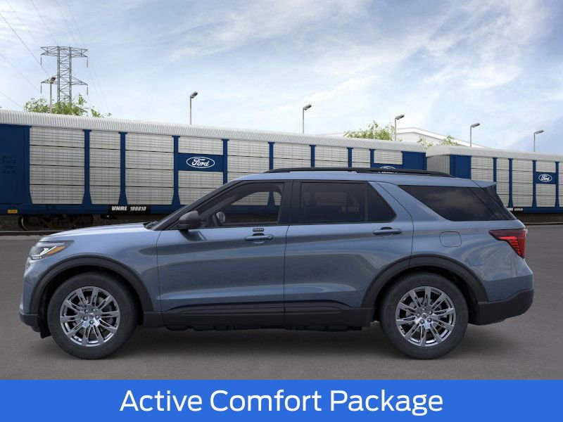New 2026 Ford Explorer Active image 3