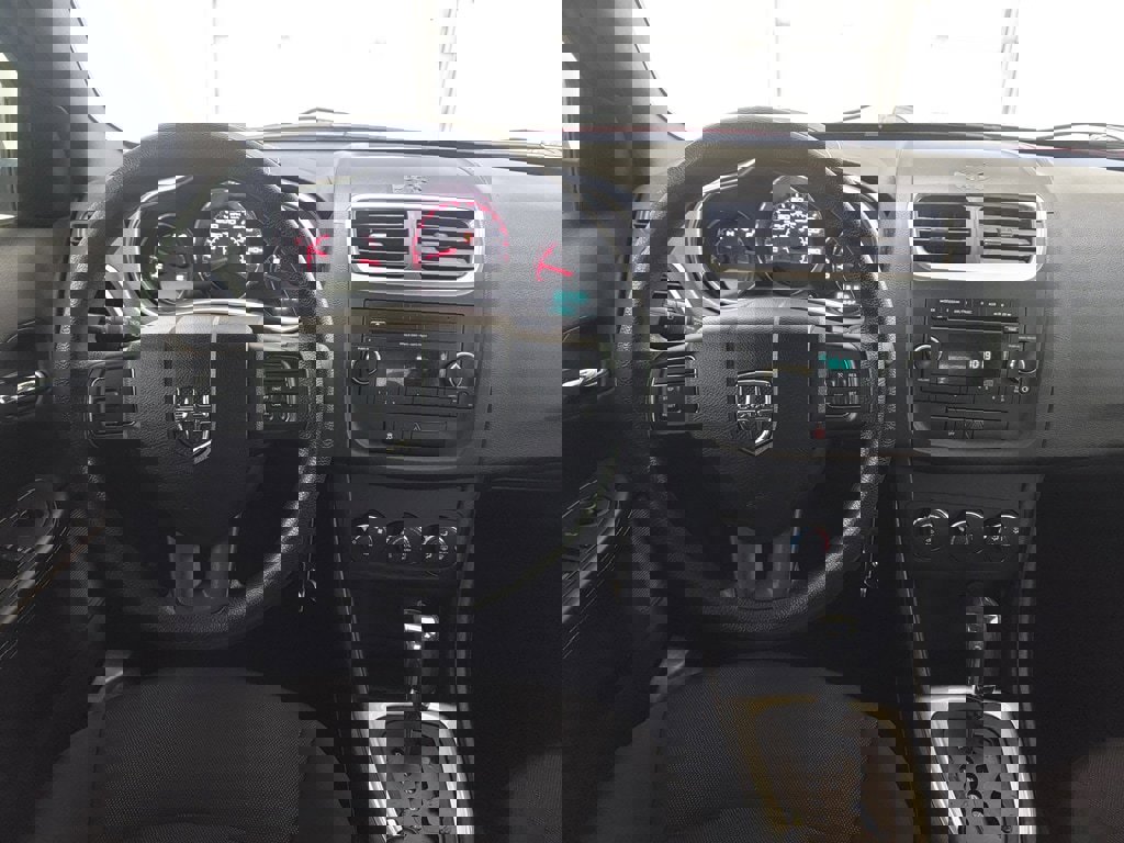 Used 2013 Dodge Avenger SE image 13