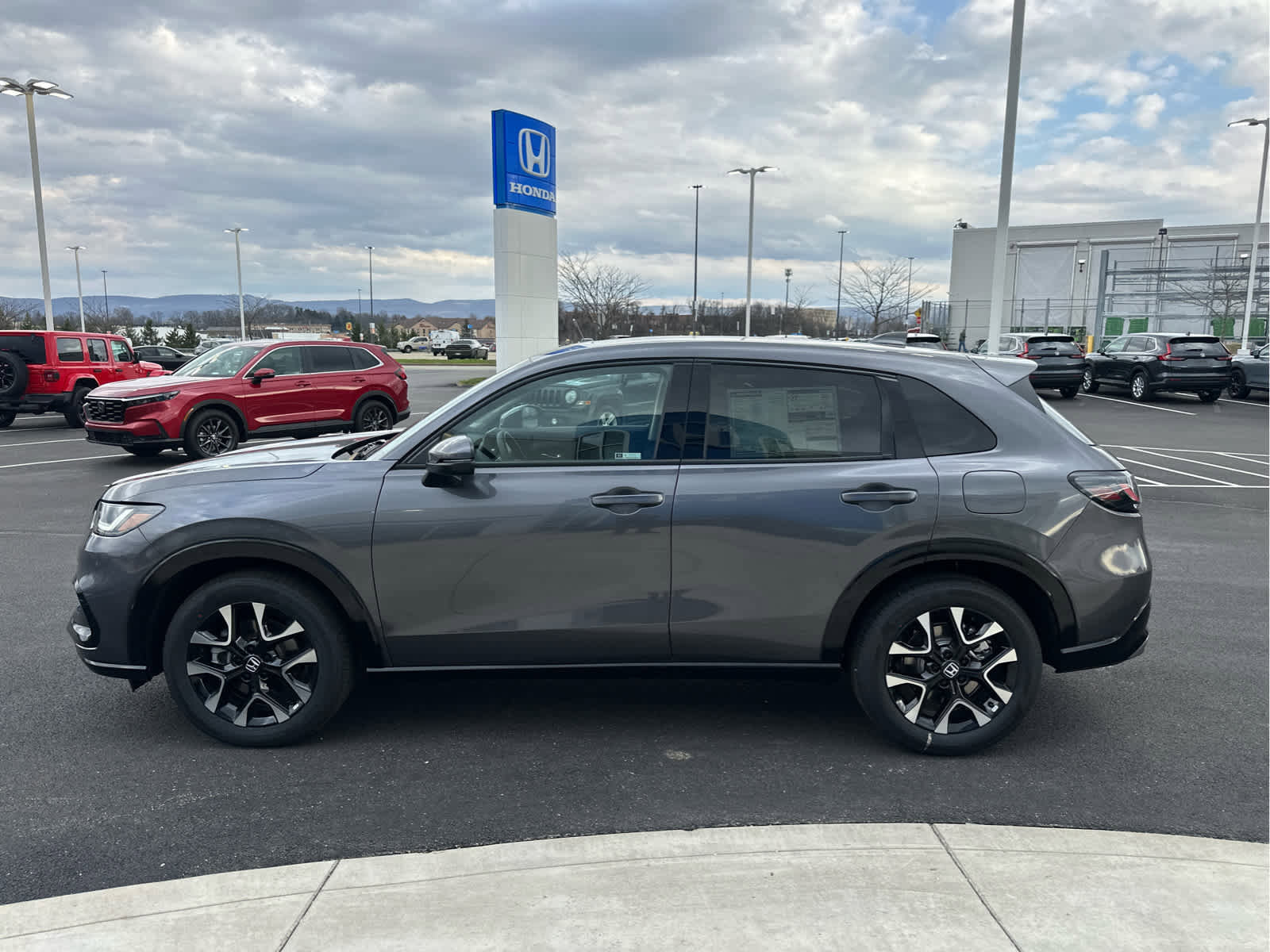 New 2026 Honda HR-V EX-L image 5