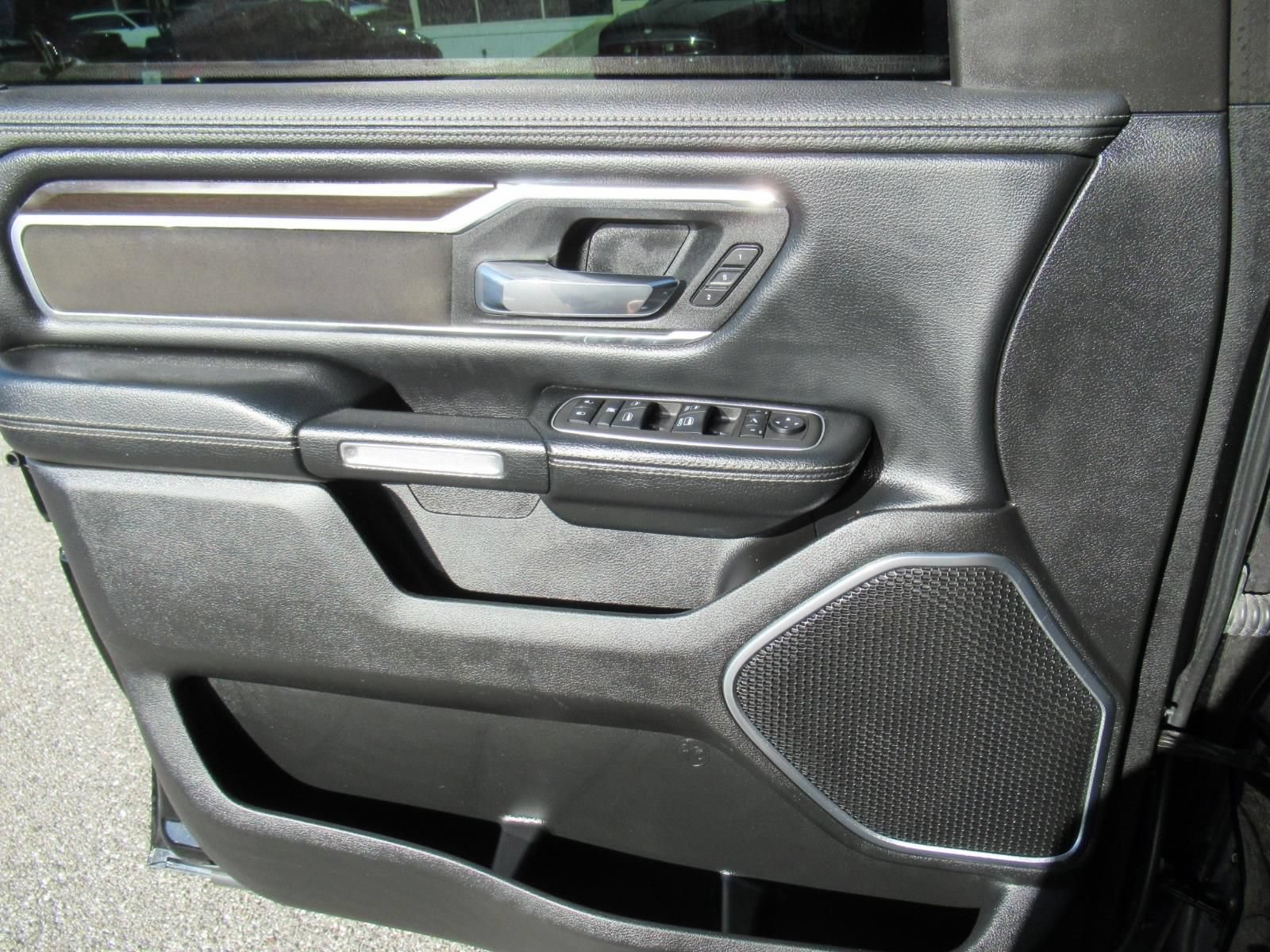 Used 2022 RAM 1500 Laramie RWD image 22