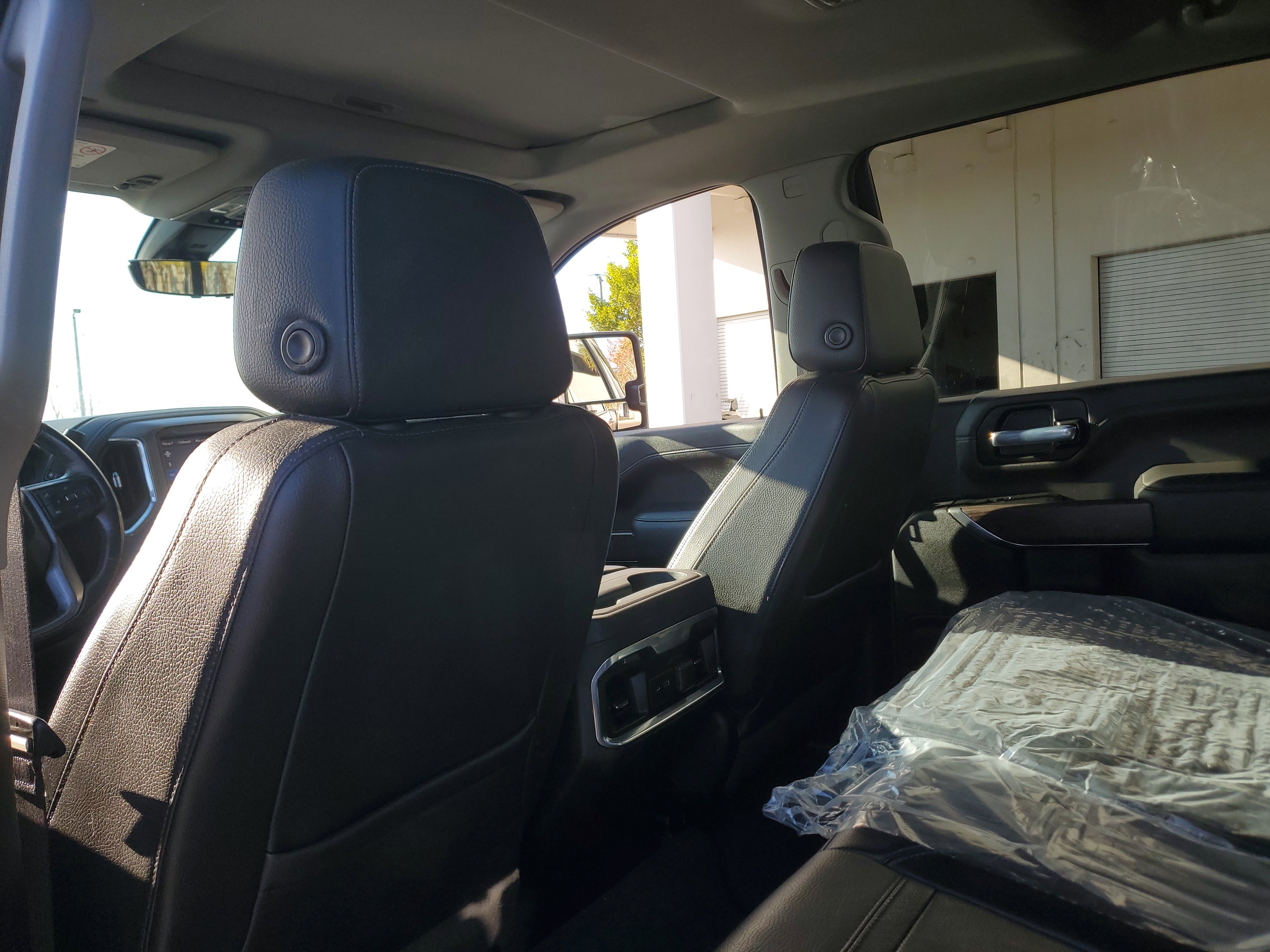 Used 2022 GMC Sierra 2500 Denali w/ Denali Ultimate Package image 17