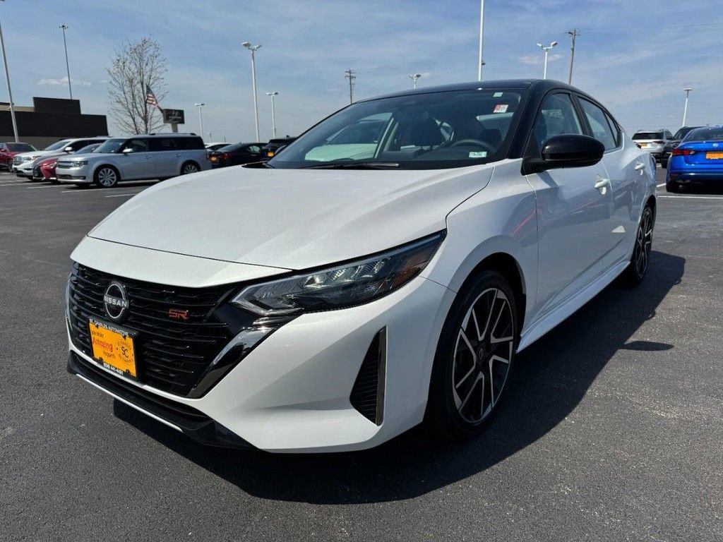 Used 2025 Nissan Sentra SR image 8