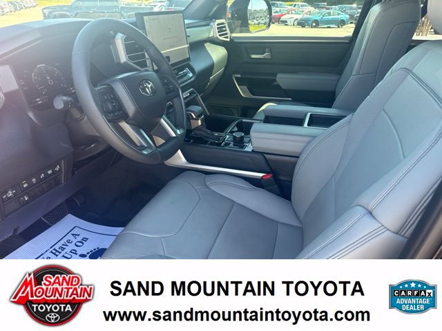 Used 2026 Toyota Tundra Limited AWD/4WD image 12