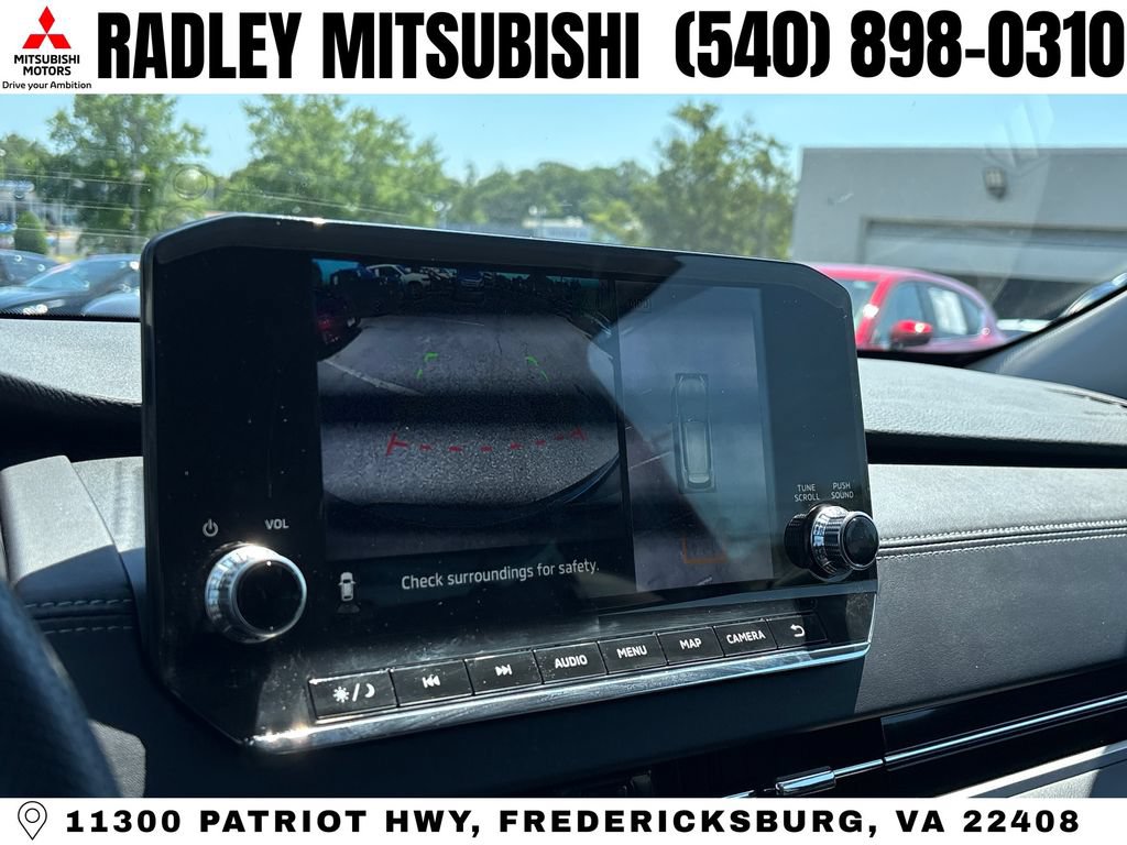 Used 2023 Mitsubishi Outlander SE AWD/4WD image 12