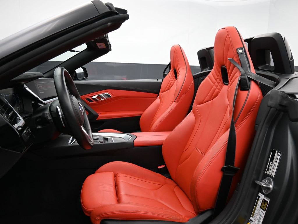 Used 2024 BMW Z4 M40i w/ Premium Package RWD image 12