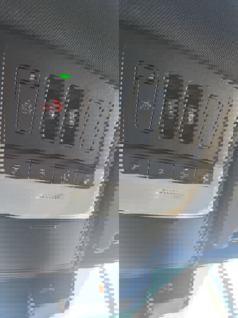 Used 2023 Mitsubishi Outlander SEL image 22