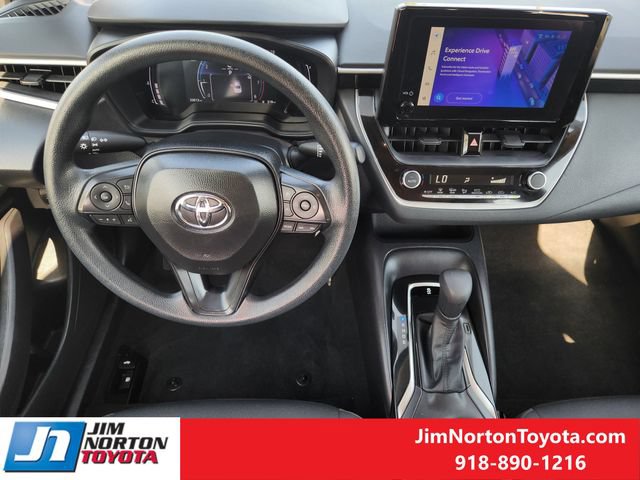 Used 2026 Toyota Corolla LE FWD image 26