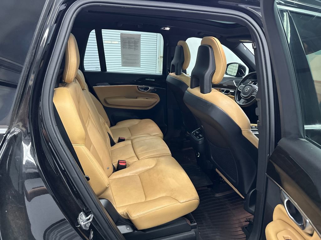 Used 2017 Volvo XC90 T6 Momentum w/ Vision Package AWD/4WD image 17