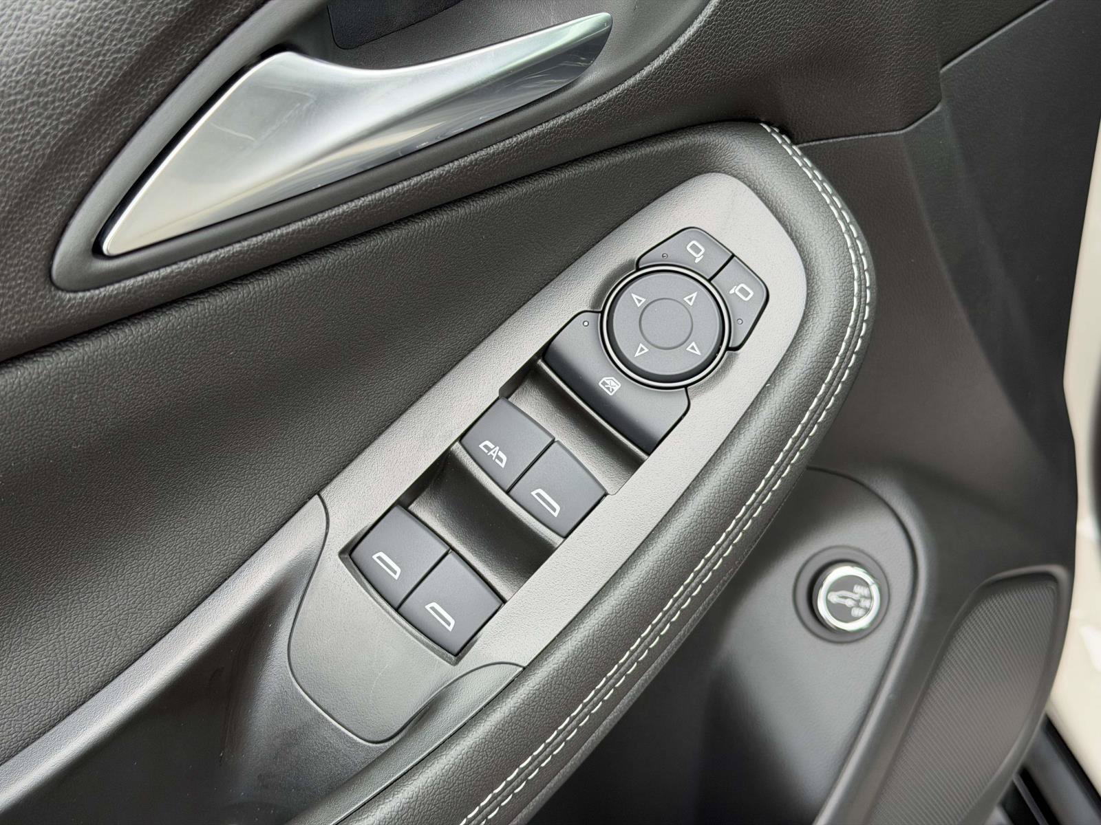 New 2026 Buick Encore GX Sport Touring w/ Studio Series AWD/4WD image 7