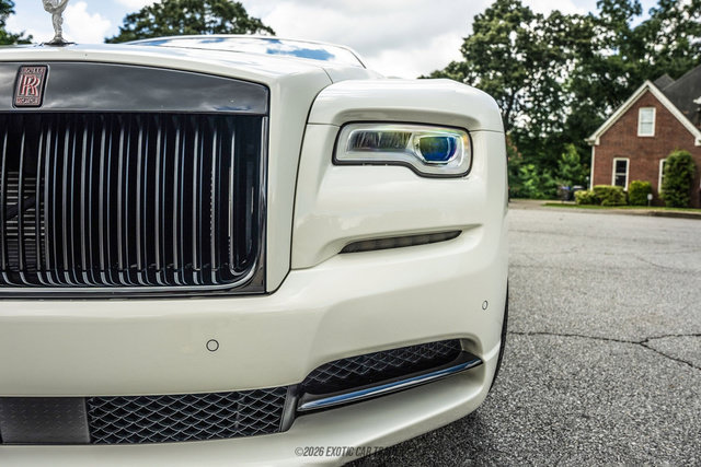 Used 2016 Rolls-Royce Dawn RWD image 95