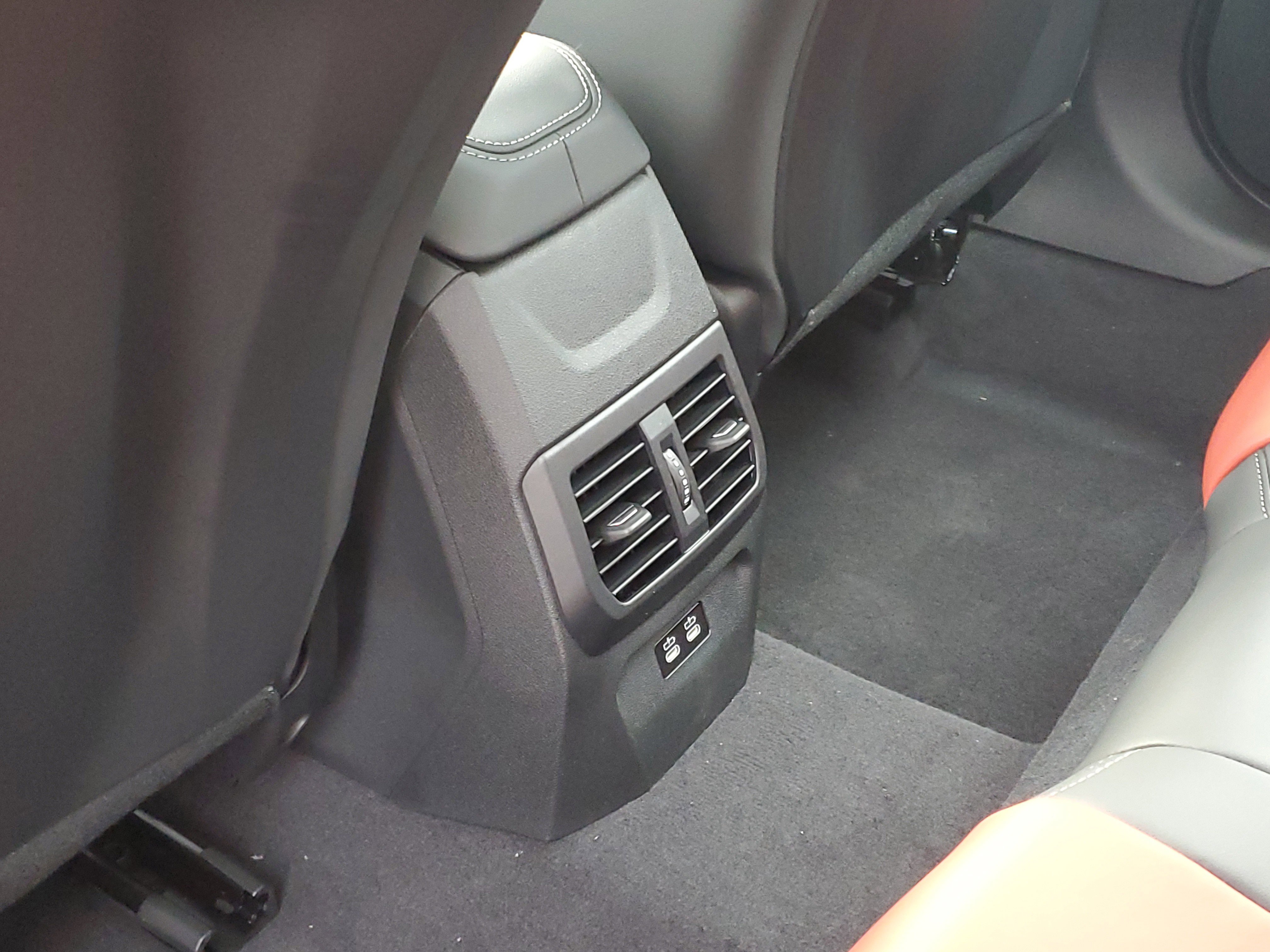 New 2026 BMW M235i xDrive w/ Technology Package image 25