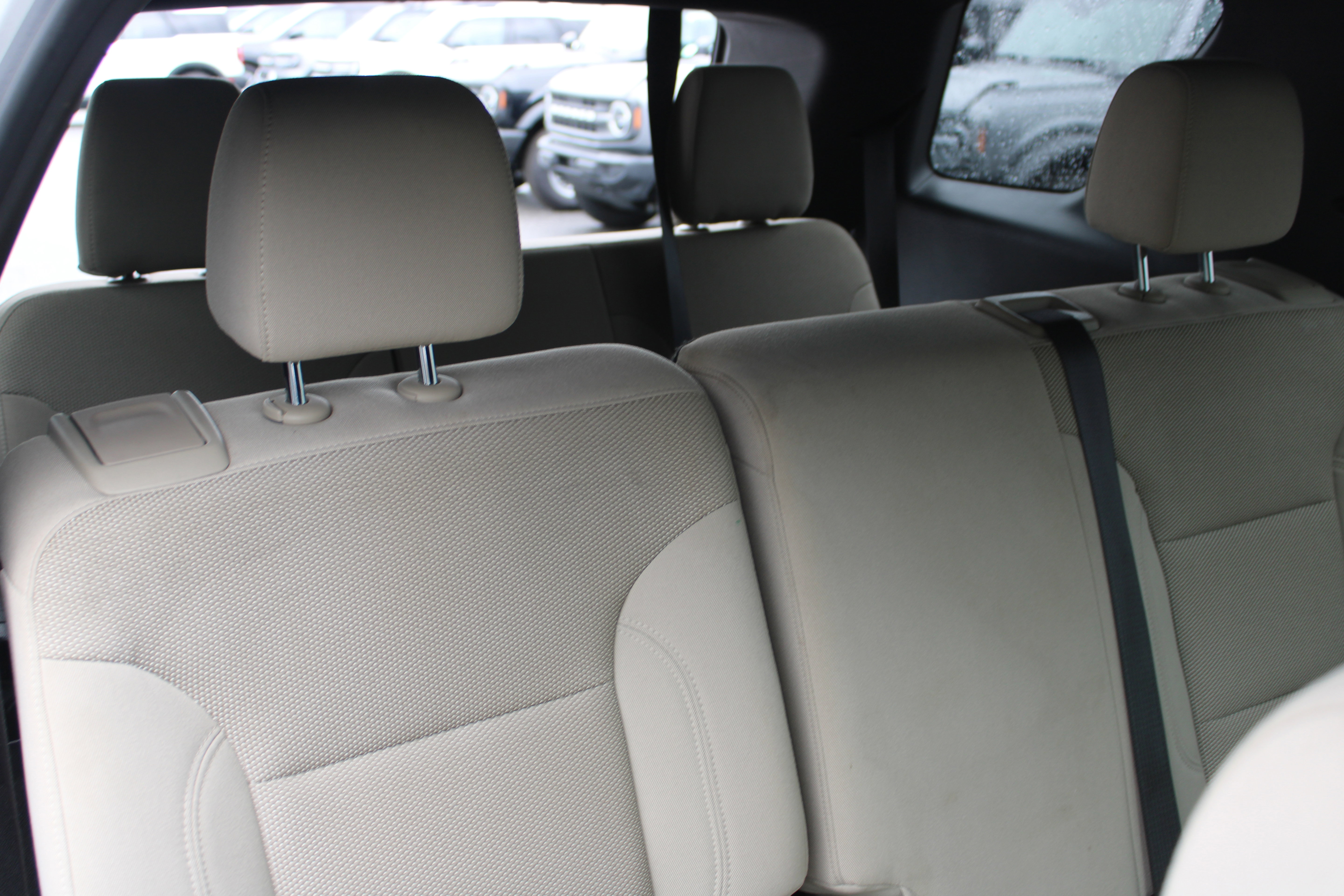 Used 2022 Chevrolet Traverse LS w/ LPO, Cargo Package AWD/4WD image 17