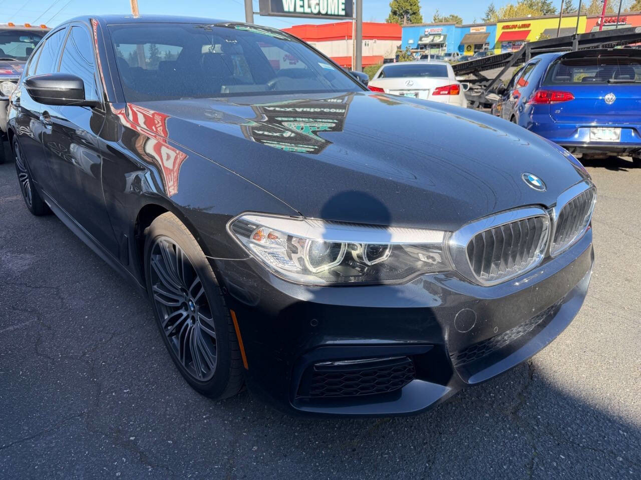 Used 2018 BMW 530i w/ M Sport Package image 4