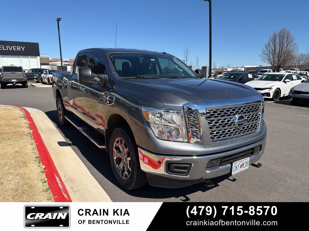 Used 2019 Nissan Titan SV w/ SV Convenience Package