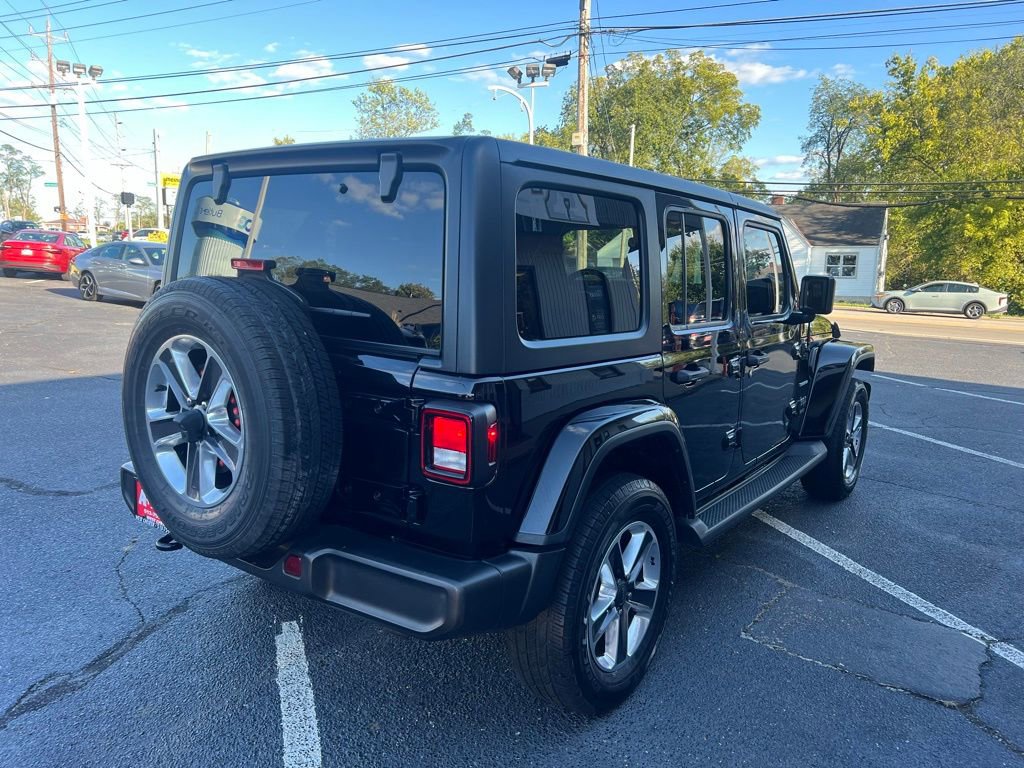 Used 2019 Jeep Wrangler Unlimited Sahara image 5