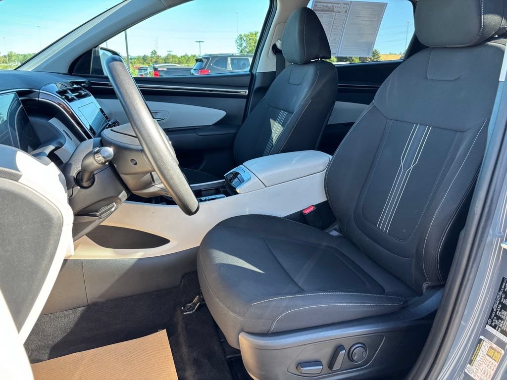 Used 2024 Hyundai Tucson SEL FWD image 11