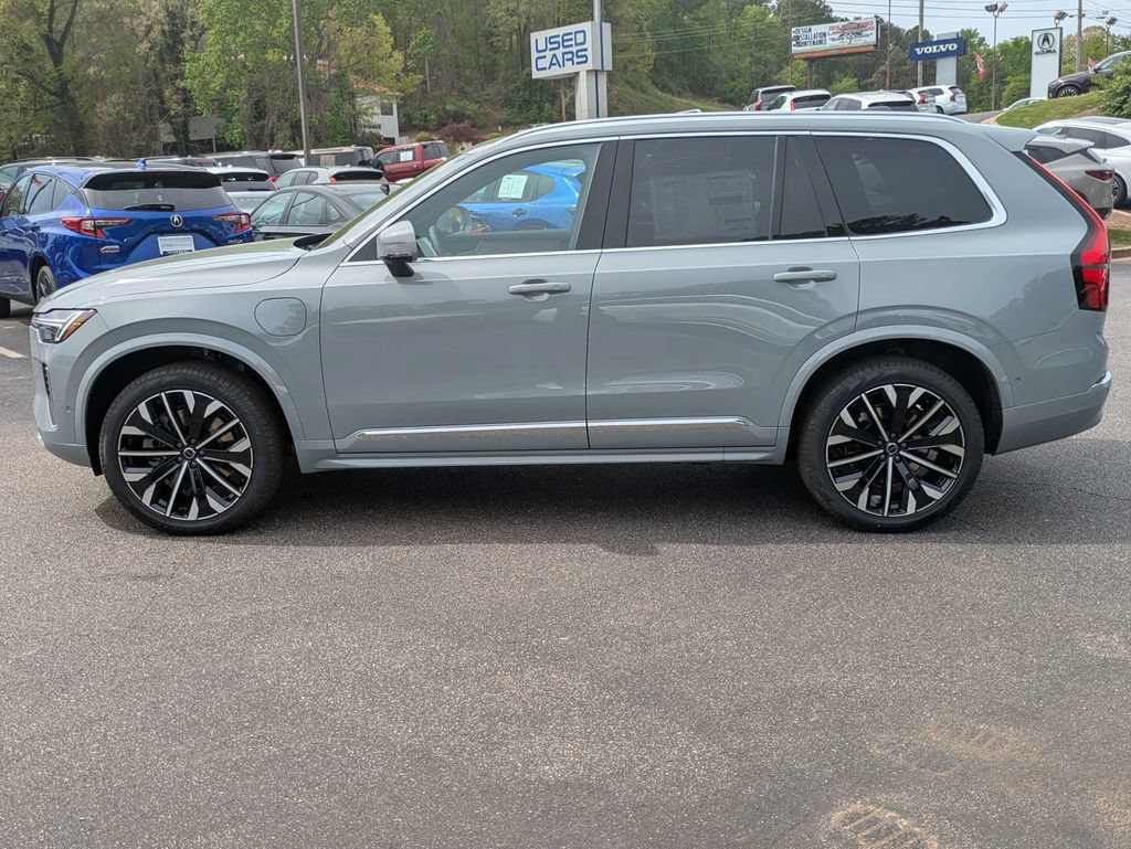 Used 2026 Volvo XC90 T8 Plus w/ Protection Package AWD/4WD image 3