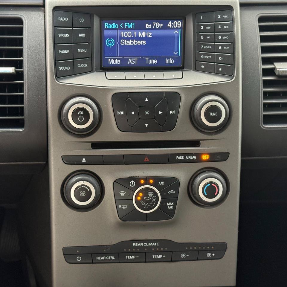 Used 2014 Ford Flex SE FWD image 12