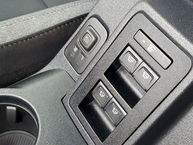 Used 2023 Ford Bronco Base image 20