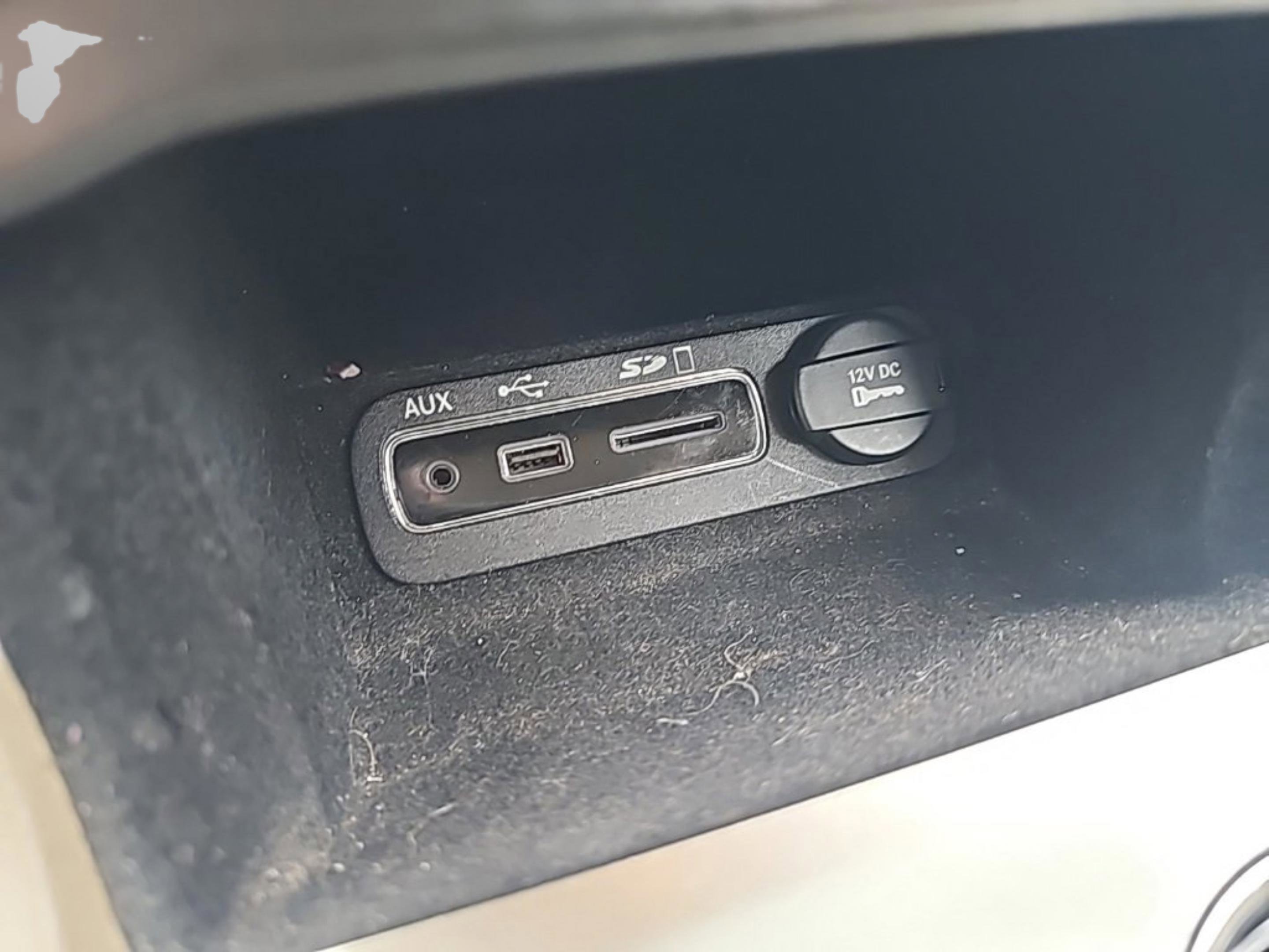 Used 2015 Jeep Grand Cherokee Limited image 25