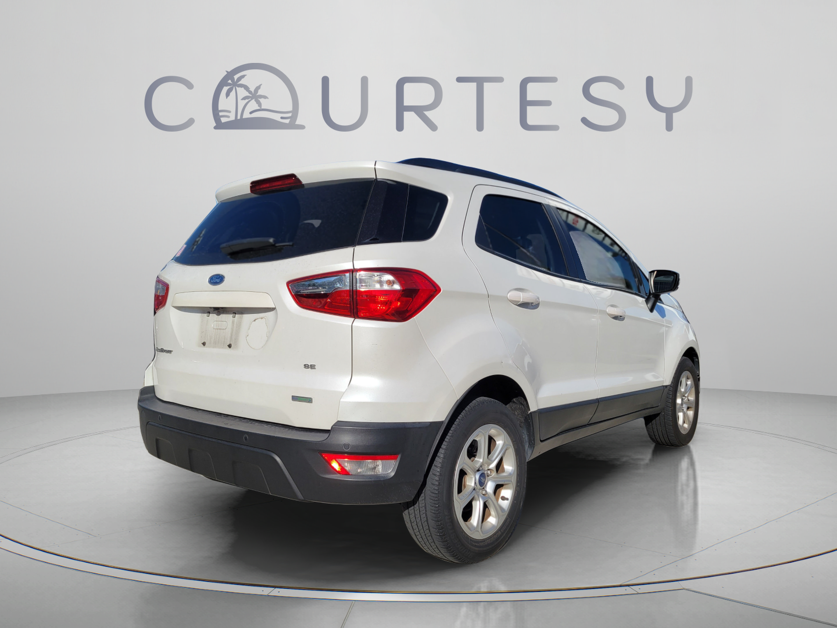 Used 2018 Ford EcoSport SE w/ SE Convenience Package FWD image 3