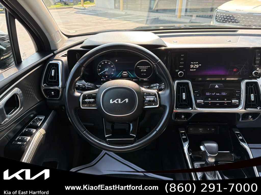 Certified 2023 Kia Sorento SX AWD/4WD image 24