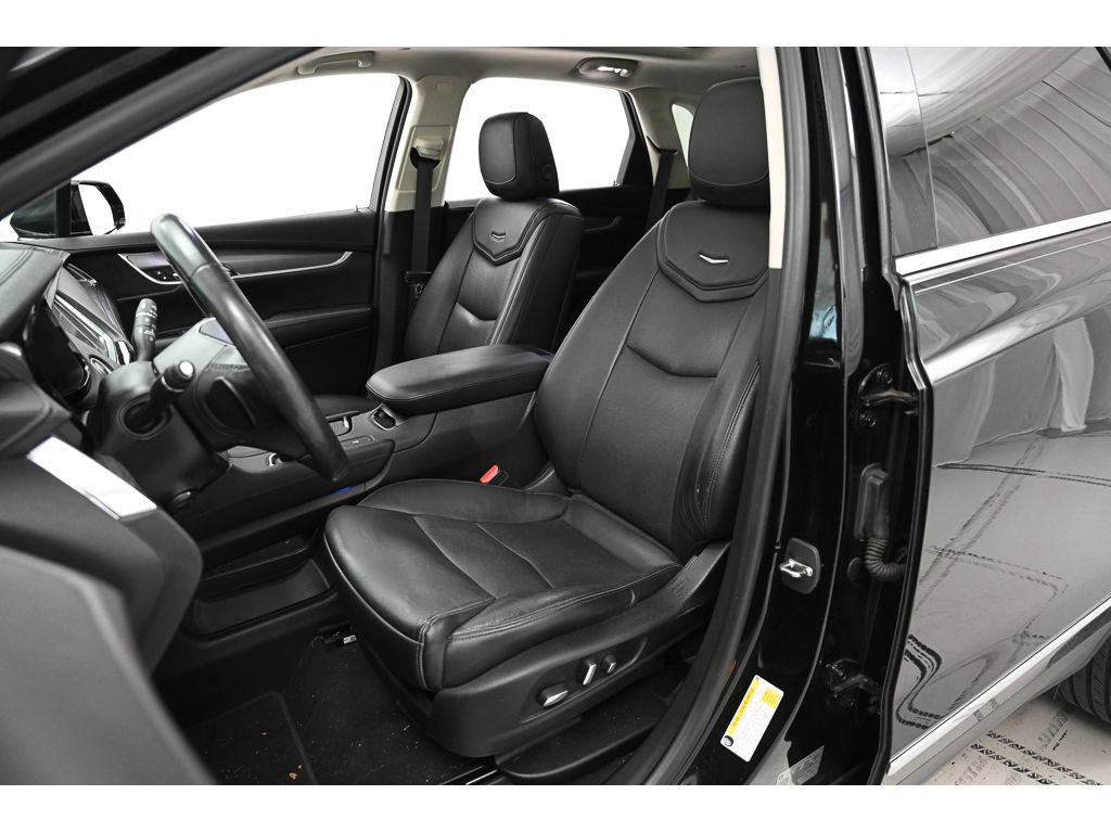 Used 2019 Cadillac XT5 Luxury image 34