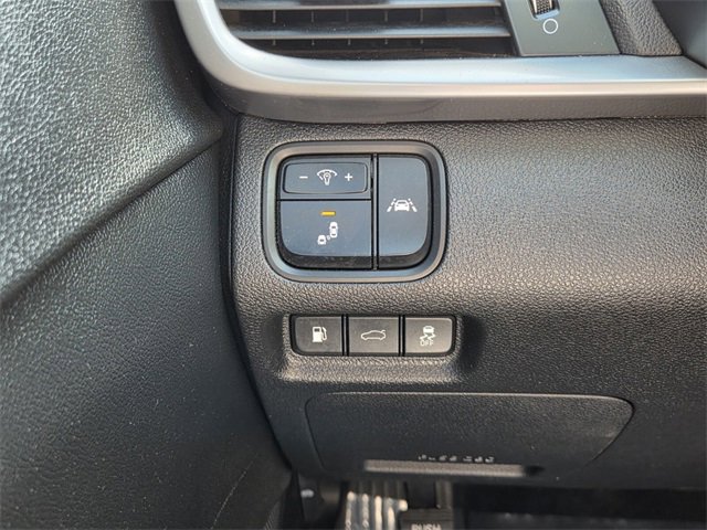 Used 2020 Kia Optima SE image 21