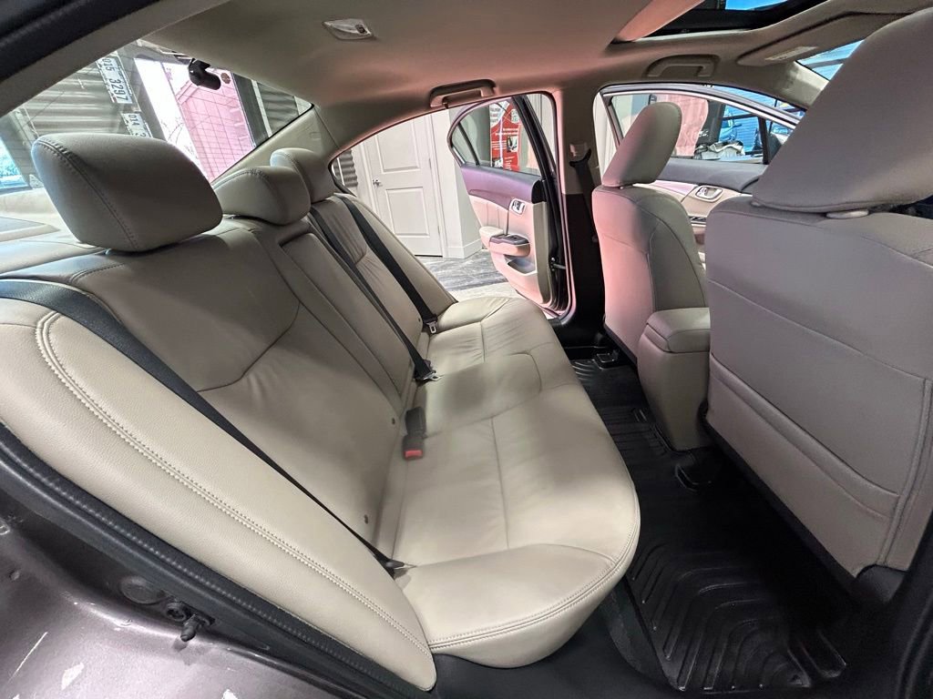 Used 2014 Honda Civic EX-L image 42