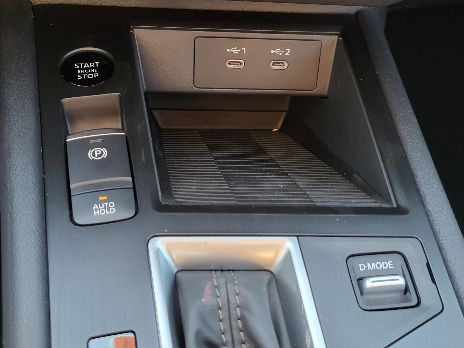 New 2026 Nissan Kicks S image 22