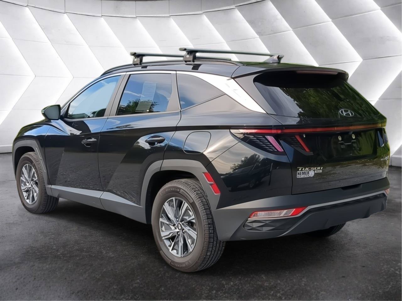 Used 2022 Hyundai Tucson Blue AWD/4WD image 5