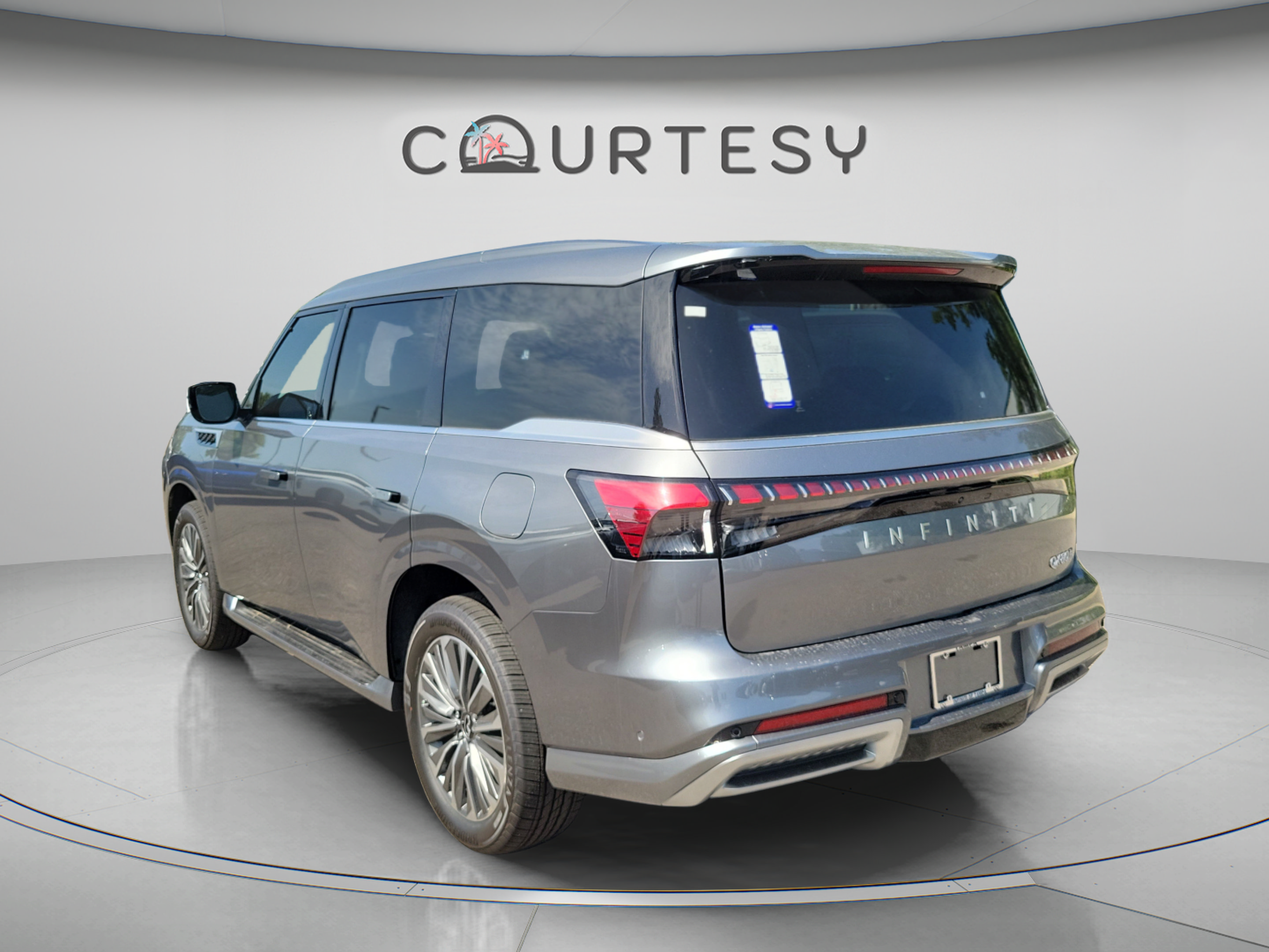 New 2027 INFINITI QX80 Luxe w/ Cargo Package RWD image 2