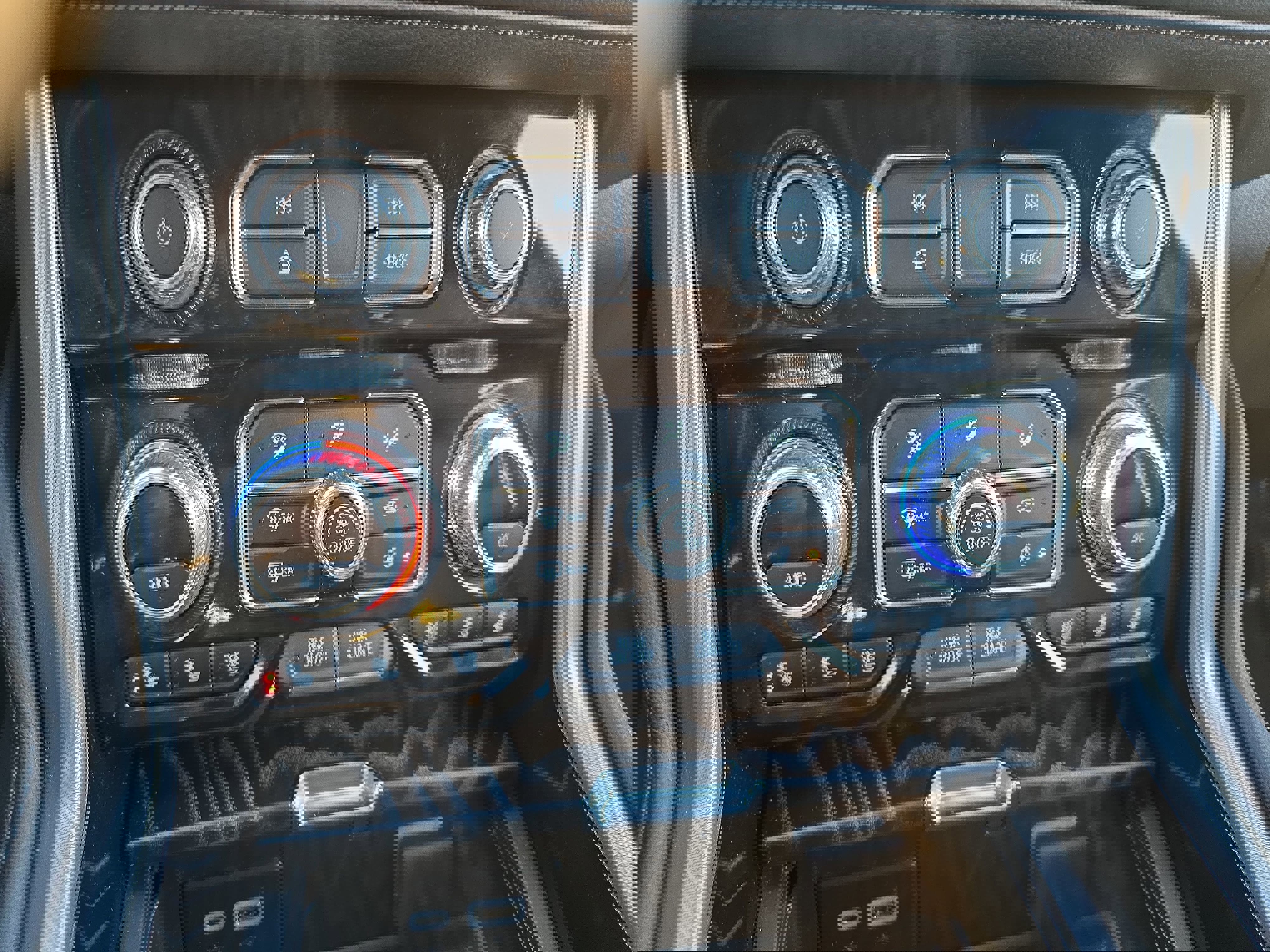 Used 2023 GMC Yukon XL Denali w/ Denali Reserve Package image 21