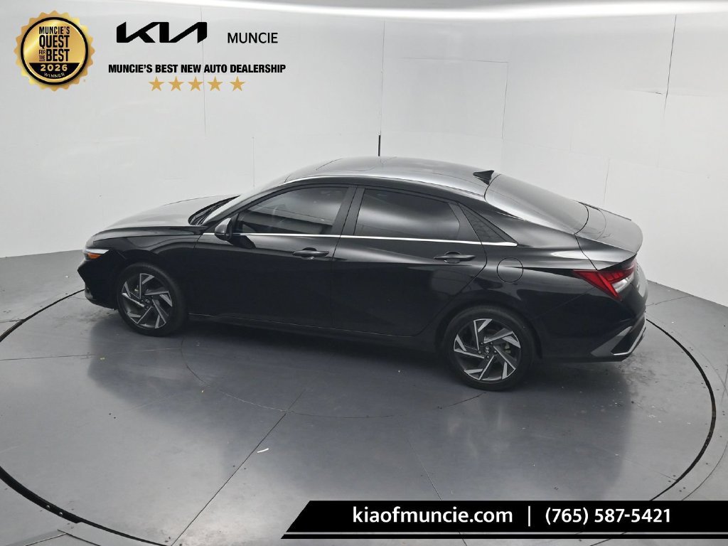 Used 2025 Hyundai Elantra Limited w/ Cargo Package FWD image 49