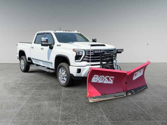 Used 2024 Chevrolet Silverado 2500 High Country w/ High Country Premium Package AWD/4WD image 7