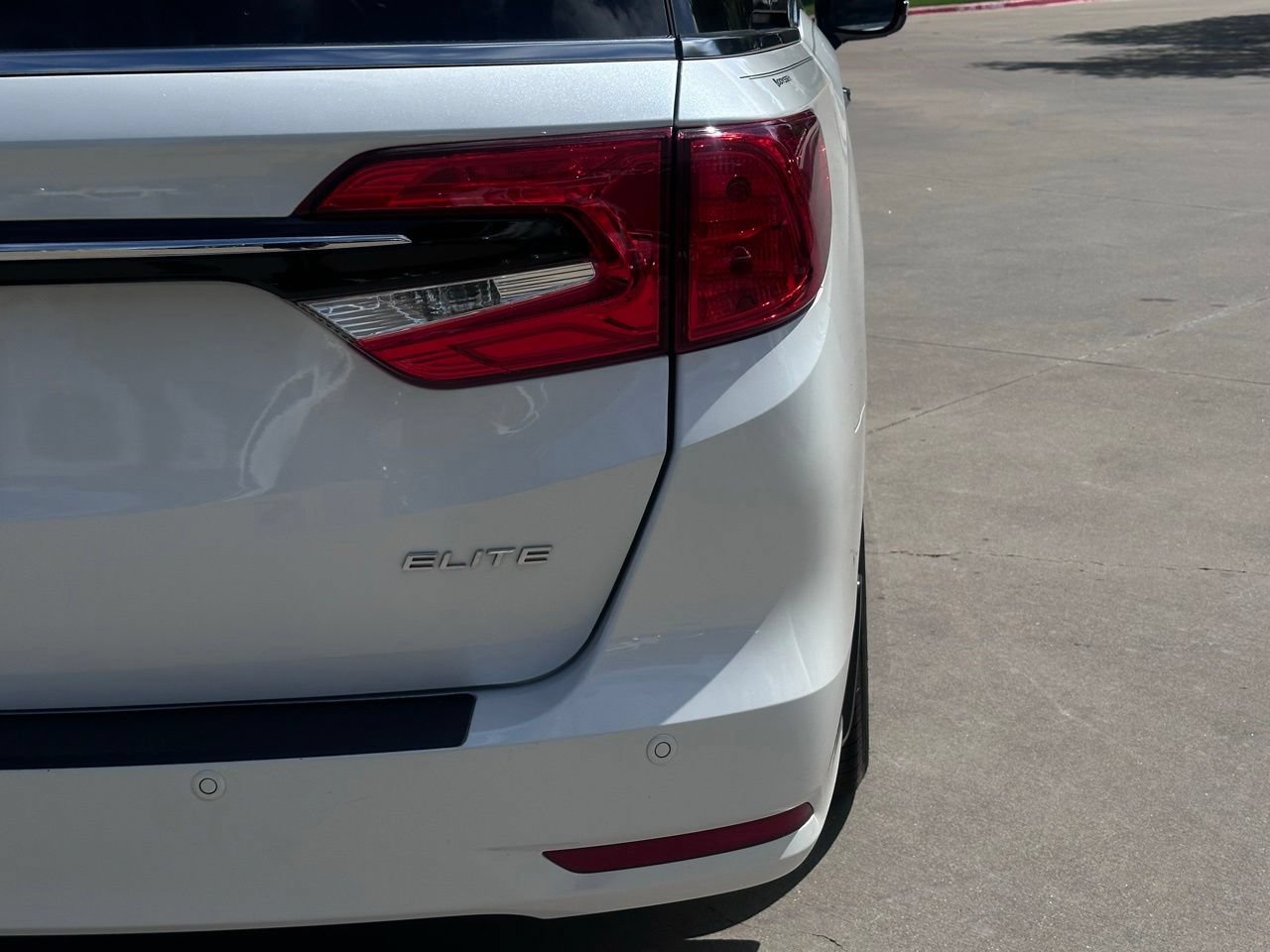 Used 2022 Honda Odyssey Elite image 11