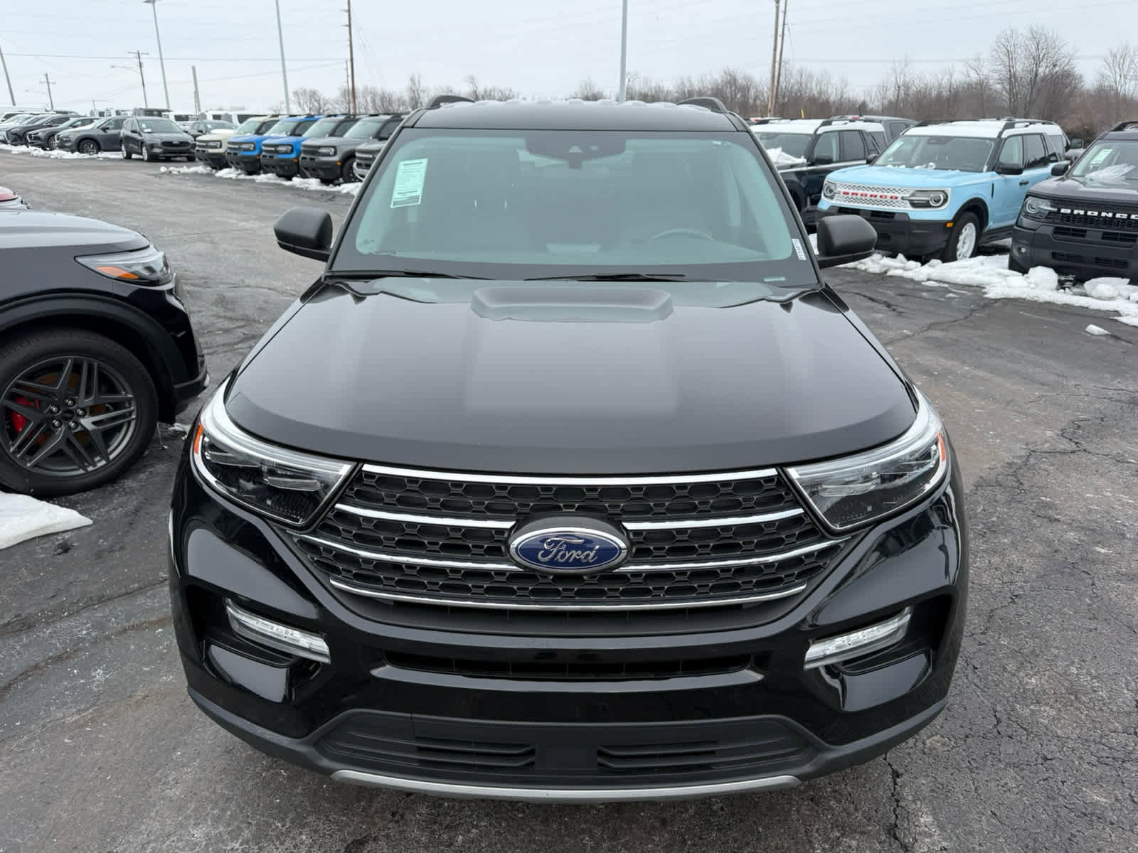 Certified 2023 Ford Explorer XLT w/ Equipment Group 202A image 22