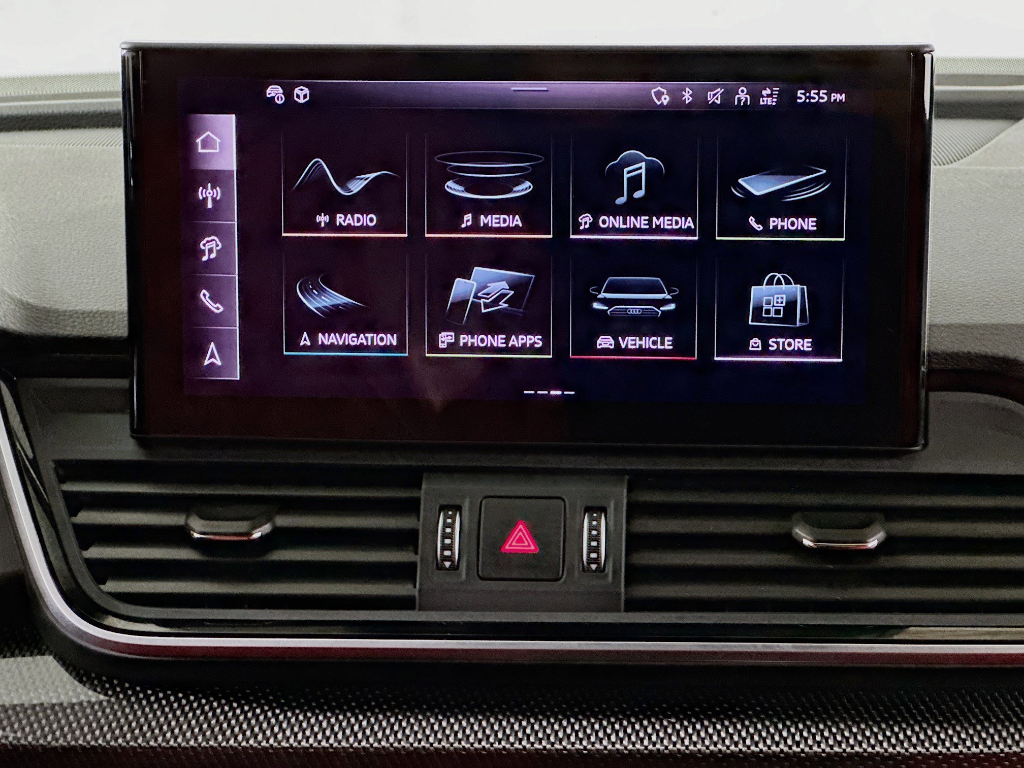Used 2024 Audi SQ5 Premium Plus w/ Premium Plus Package AWD/4WD image 12