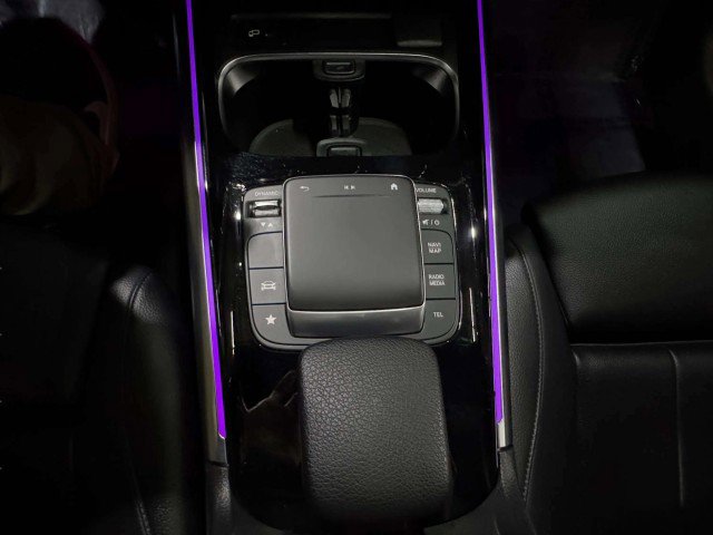 Used 2021 Mercedes-Benz GLA 250 4MATIC w/ Premium Package image 33