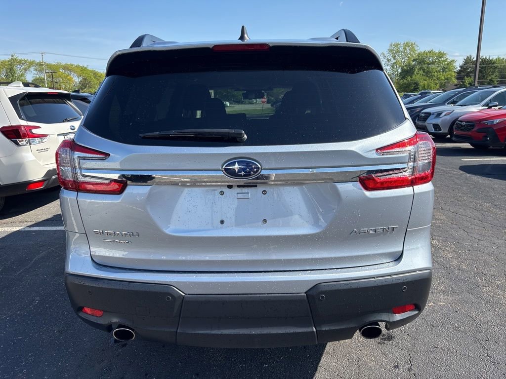 Certified 2025 Subaru Ascent Premium w/ Popular Package #2 AWD/4WD image 4