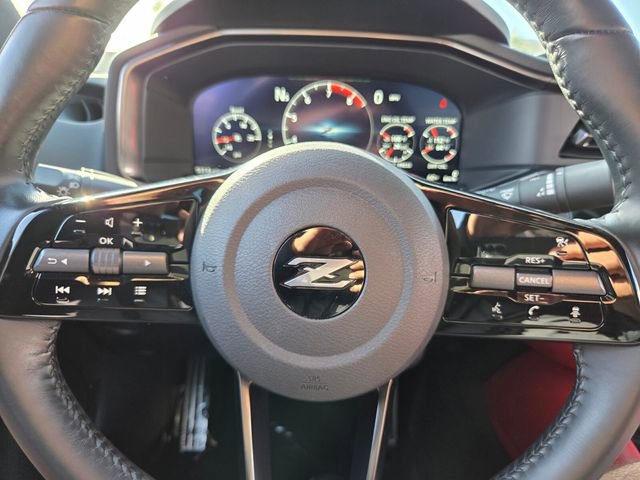 Used 2024 Nissan Z Performance w/ Floor Mat Package image 35