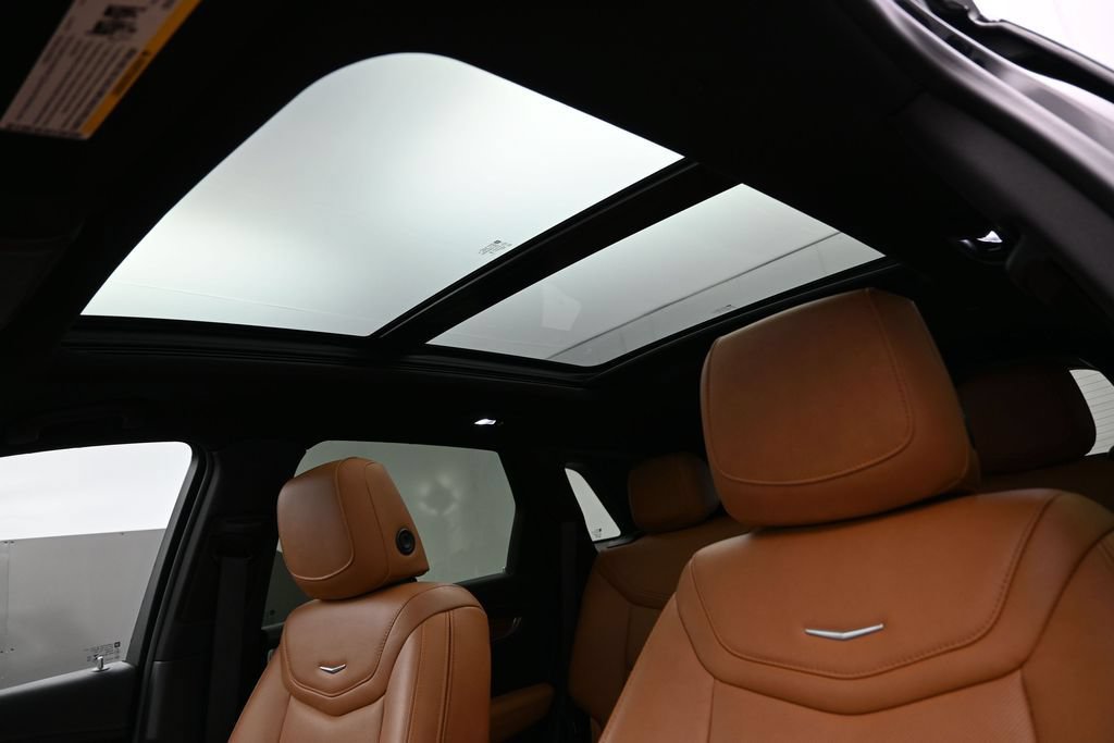 Certified 2023 Cadillac XT5 Premium Luxury AWD/4WD image 25