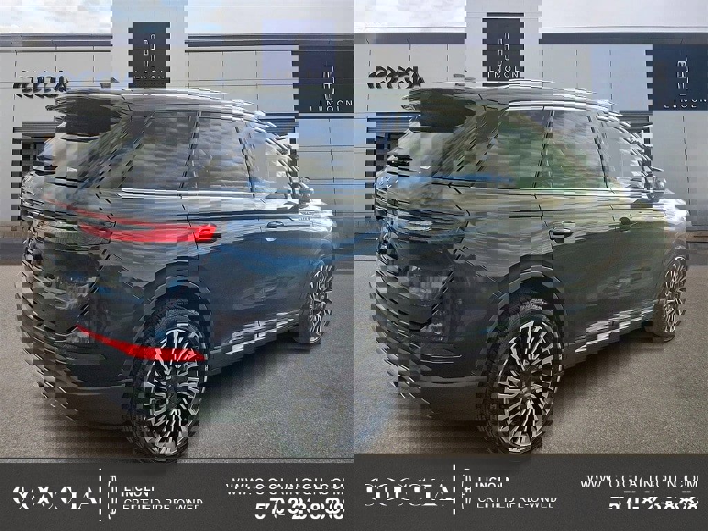 Certified 2022 Lincoln Corsair Reserve w/ Equipment Group 201A image 4