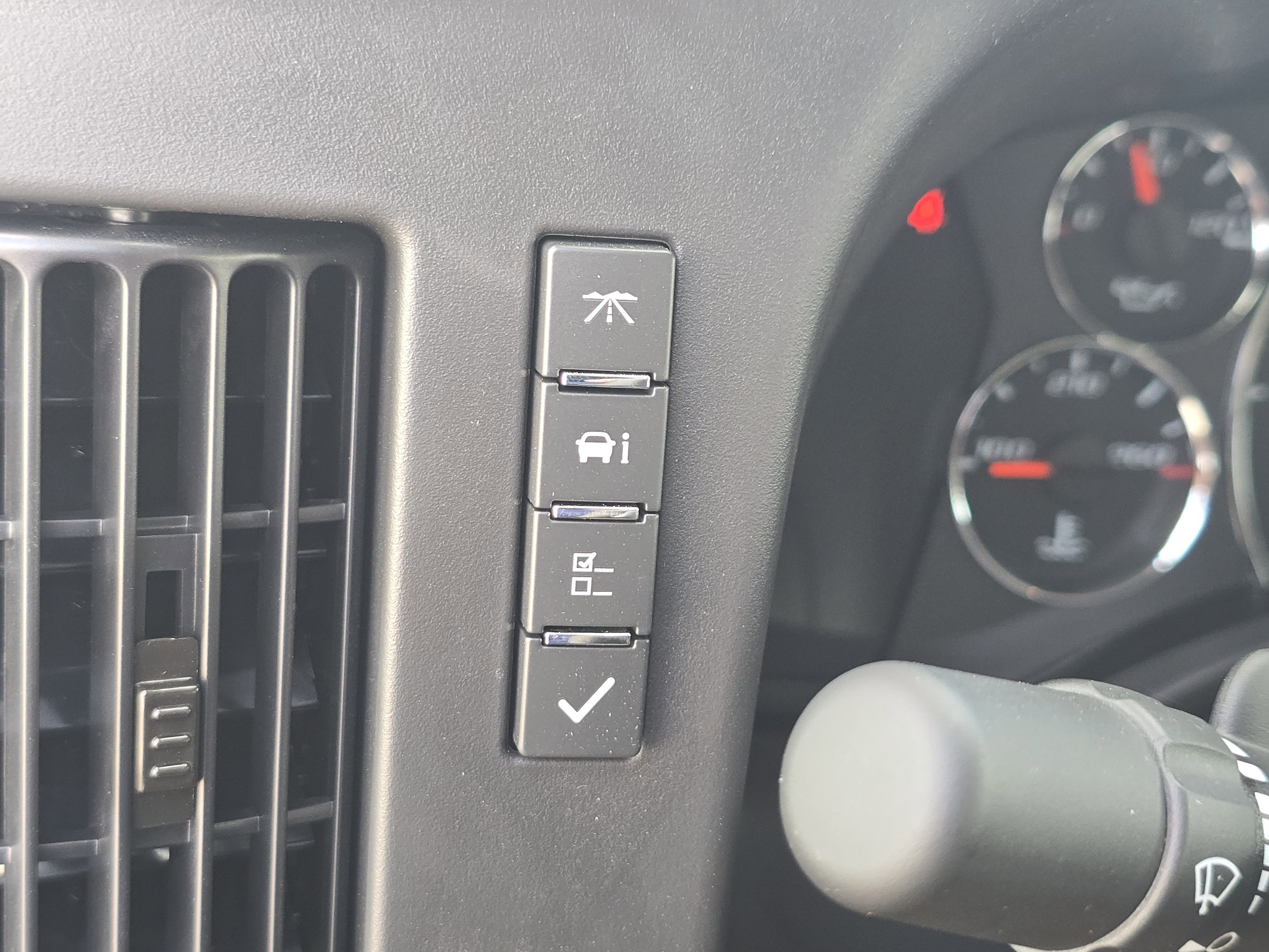 New 2025 Chevrolet Express 3500 Extended w/ Driver Convenience Package image 21