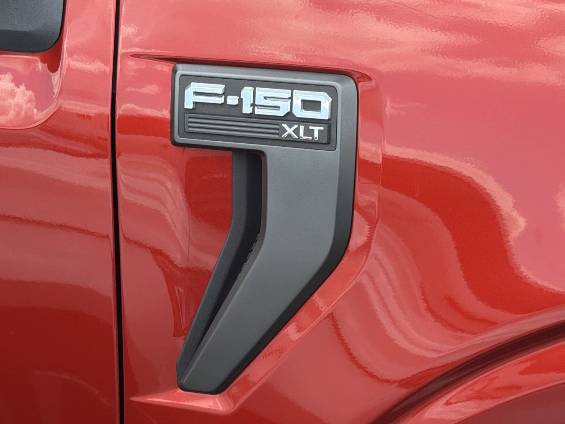 Certified 2023 Ford F150 XLT w/ Equipment Group 302A High AWD/4WD image 6