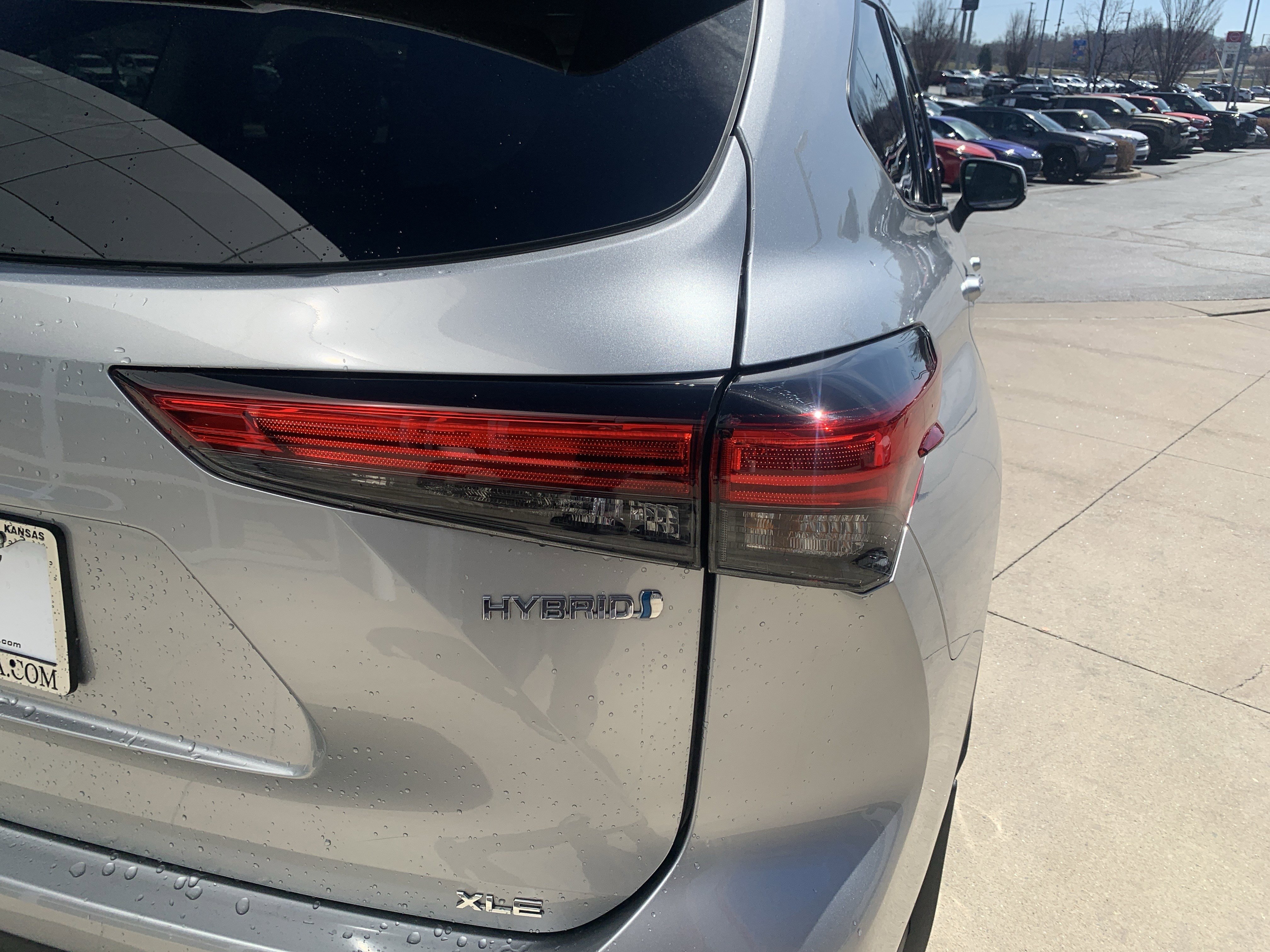 Used 2022 Toyota Highlander XLE image 12