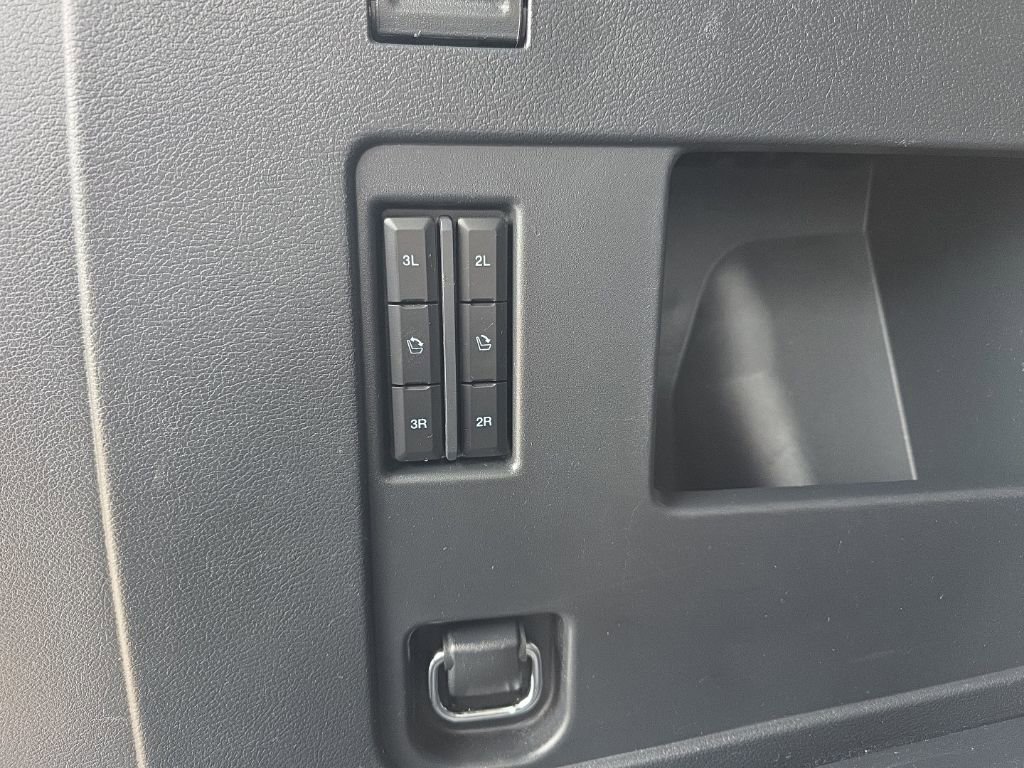 Used 2024 Ford Expedition Platinum AWD/4WD image 35