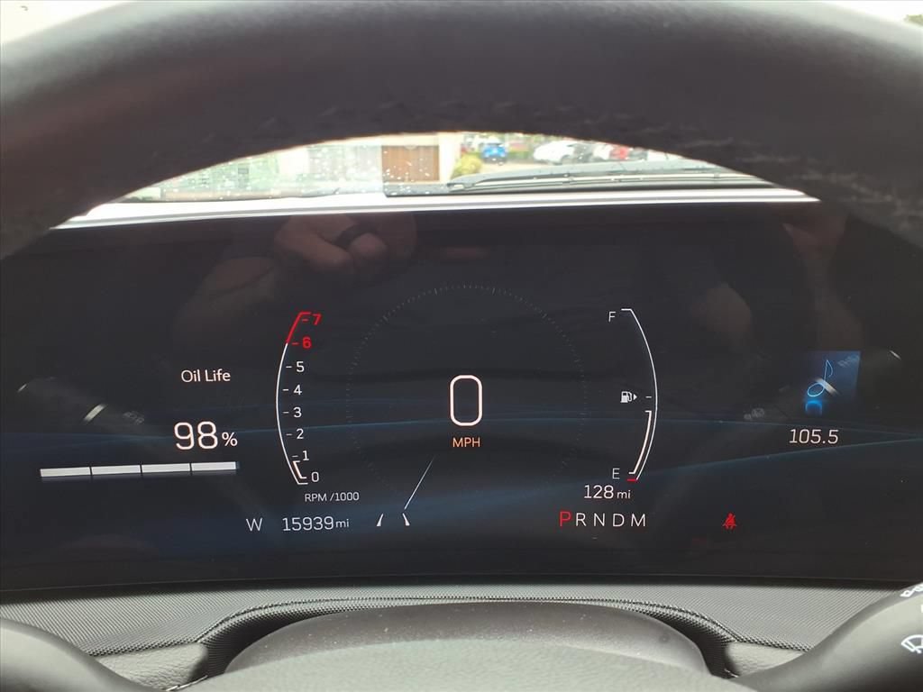 Certified 2024 Cadillac XT4 Luxury w/ Cold Weather Package FWD image 26