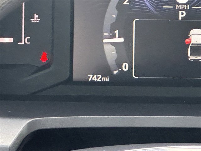 Used 2025 Toyota Tacoma SR5 image 14
