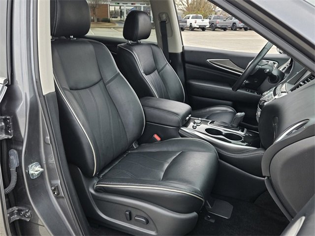 Used 2020 INFINITI QX60 Luxe w/ Essential Package image 17